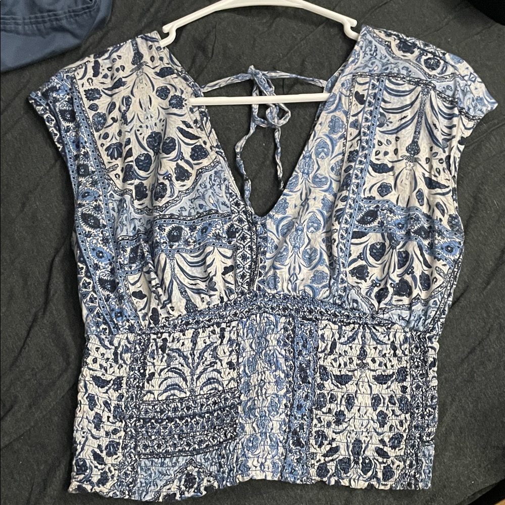 Old Navy Blue and White Patterned Blouse
